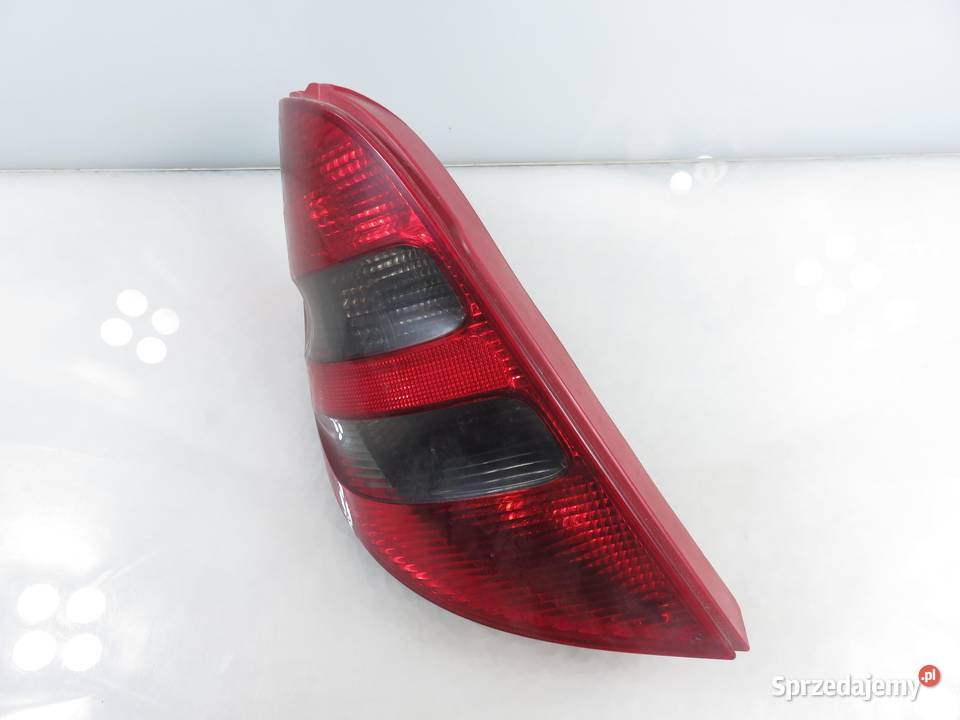 LAMPA LEWA TYLNA MERCEDESBENZ A W169