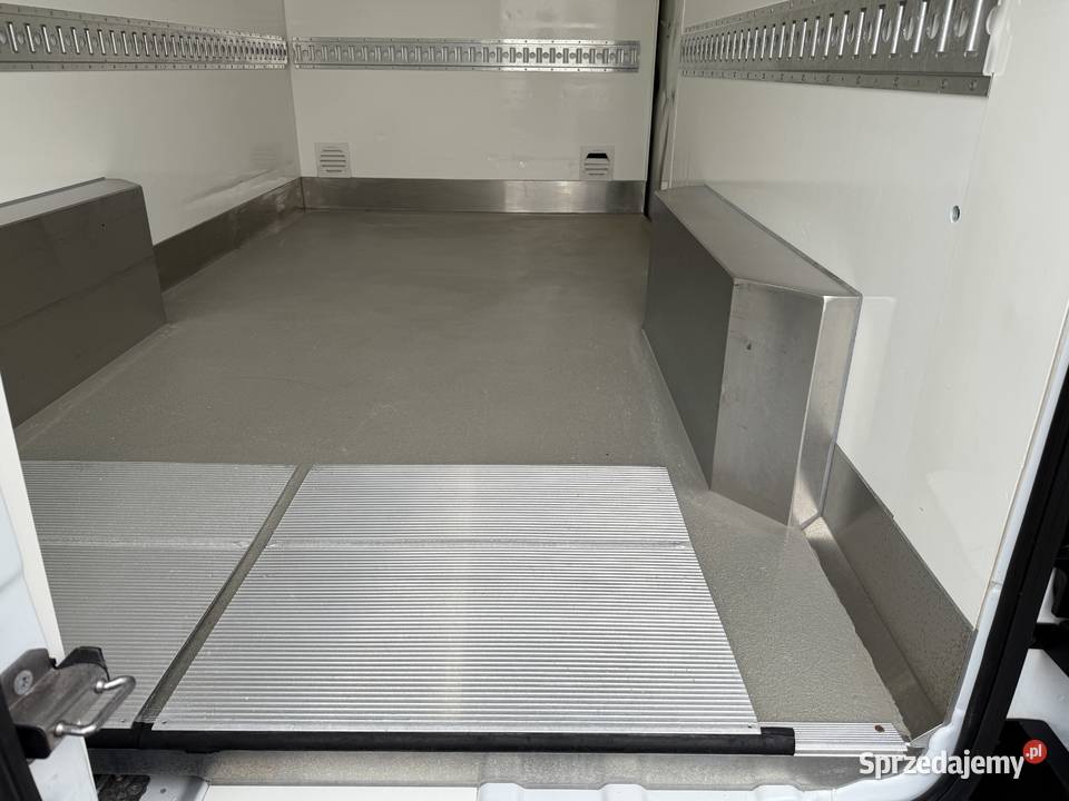 Ford Transit L3H3 Chłodnia 285 nieuszkodzony Samochody dostawcze Rawa Mazowiecka