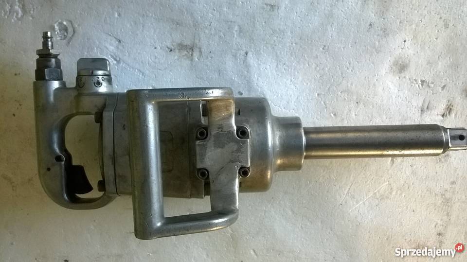 Sprzedam wyposażenie warsztatu samochodowego Włocławek