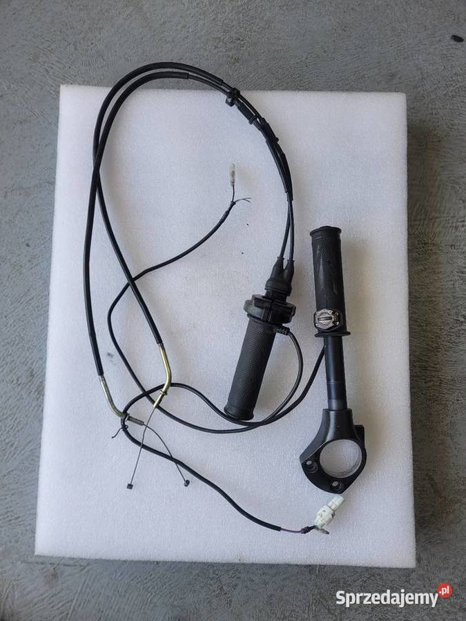 Kawasaki ZZR 1400 kierownica rogaz manetka Elementy nadwozia