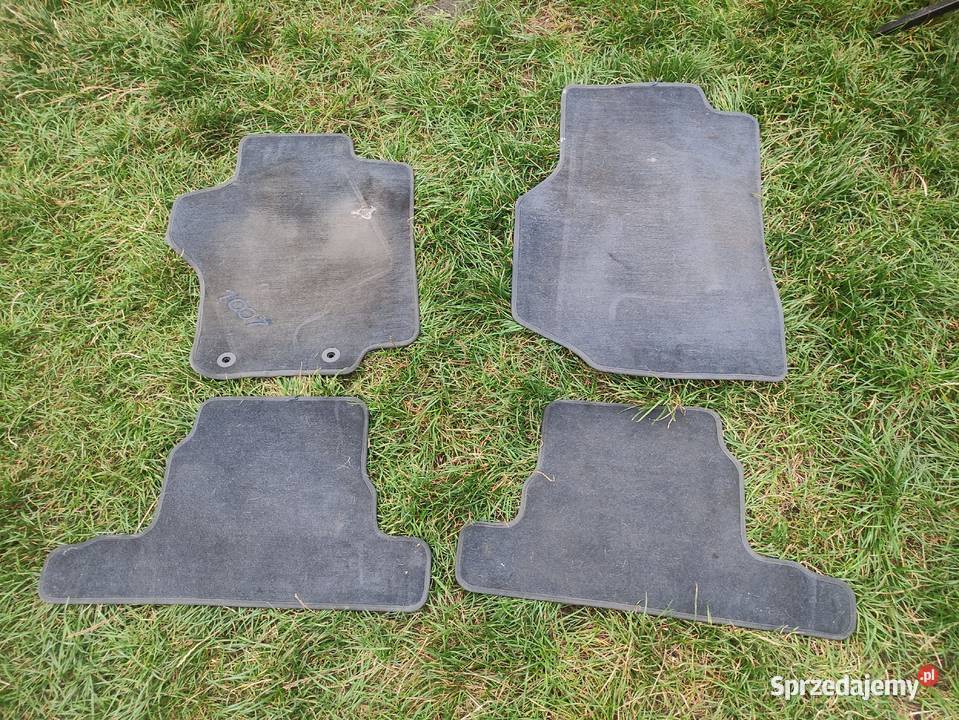 Oryginalne dywaniki materiałowe Peugeot 1007 wielkopolskie Rawicz sprzedam
