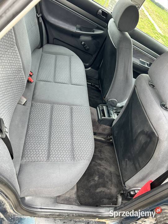 AUDI A4 B5 1996r 16 MPI PBLPG manualna Kunice
