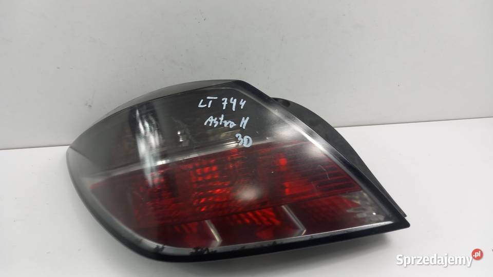OPEL ASTRA H GTC LAMPA TYŁ LEWA 3D osobowe Zbierkowo