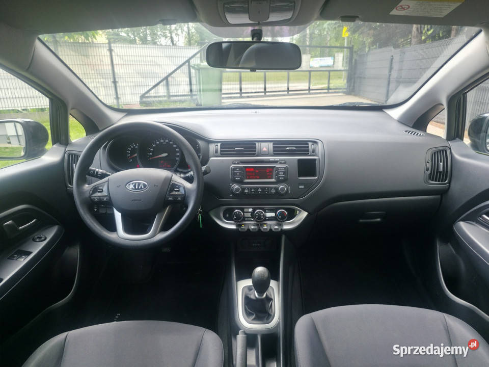 Kia Rio 14 Benzyna Serwisowany Gwarancja Bogate Piekoszów
