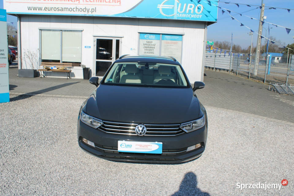 Volkswagen Passat ESSENCE LED Salon Polska garażowany mazowieckie Warszawa