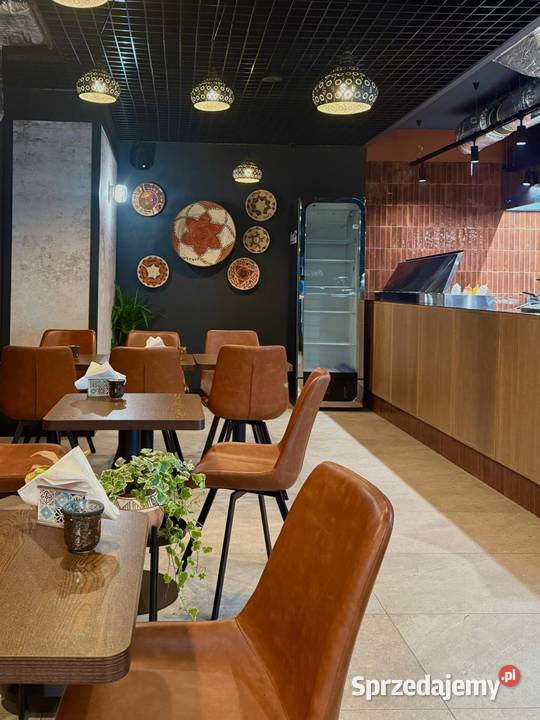 Odstąpię sprzedam lokal gastronomiczny metro Warszawa sprzedam