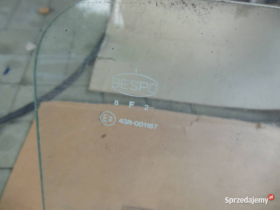 46575610 FIAT 126P 126 P MALUCH SZYBA DRZWIOWA osobowe Kozy