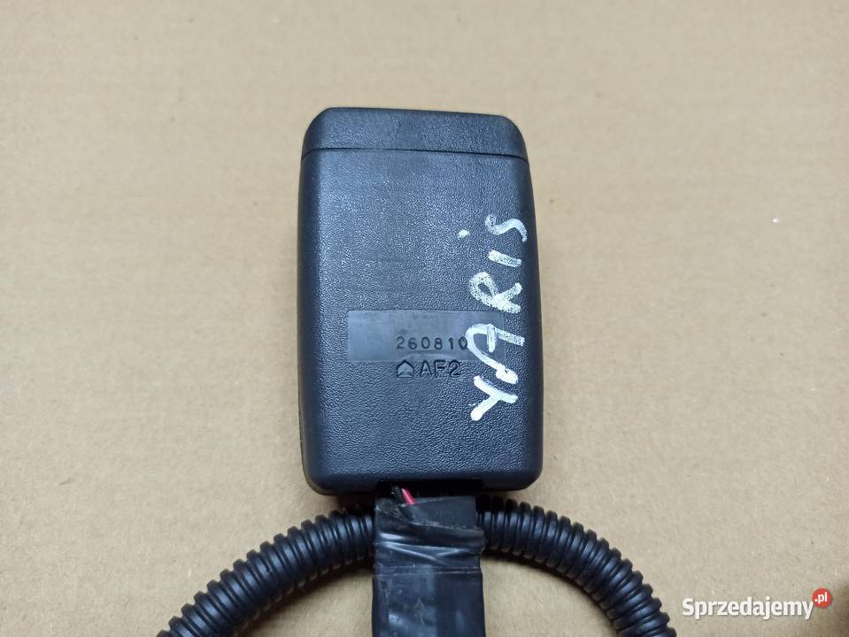 Toyota Yaris 2 ll zapinka pasa lewa prawa przód sprzedam