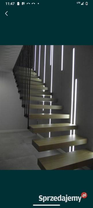Schody półkowe wspornikowe schody drewniane Bełchatów