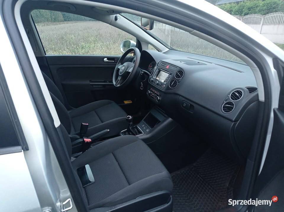 GOLF PLUS 14 MPI 161 000 manualna Łask