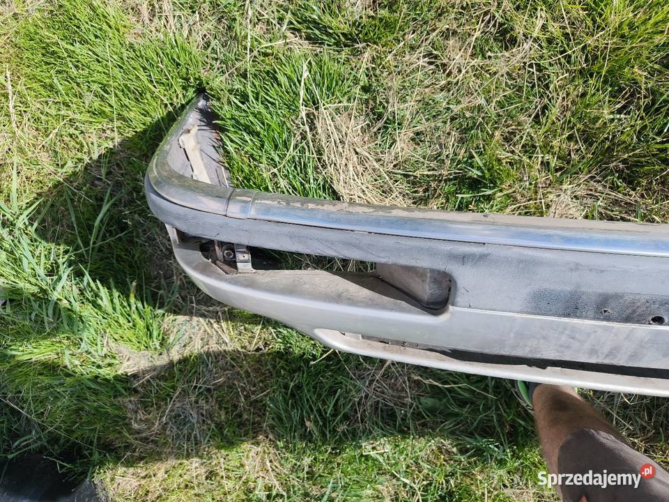 Zderzaki audi 90 przód tył osobowe Szczyrzyc