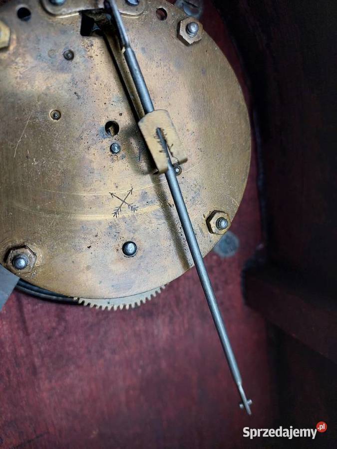 153 Stary zegar stołowy chodzik miniaturka HAU pomorskie Tczew
