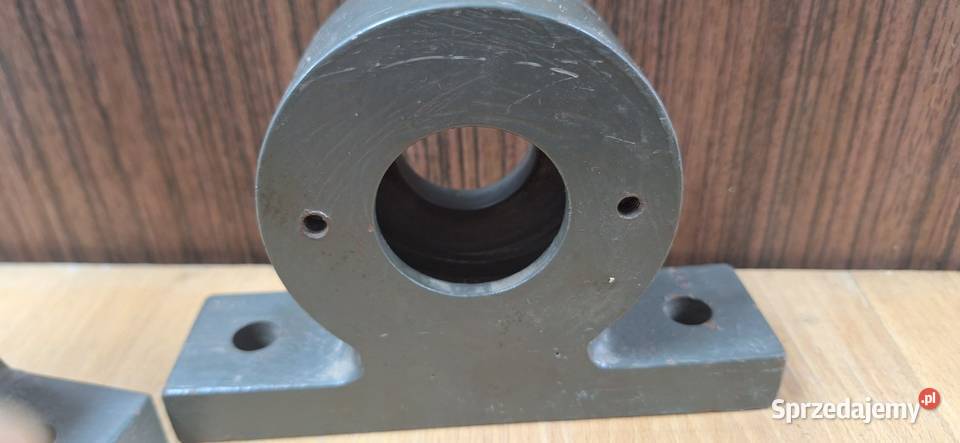 Sprzedam oprawy łożyskowe z łożyskami Łańcut