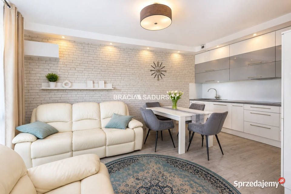sprzedaży mieszkania Kraków Białoruska 599m2