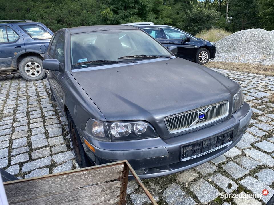 Volvo V40 klimatyzacja skóry czesci V40 sprzedam