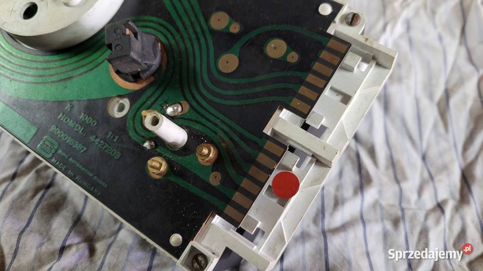 Nieużywana obudowa licznika Fiat 126p FL 8793 osobowe