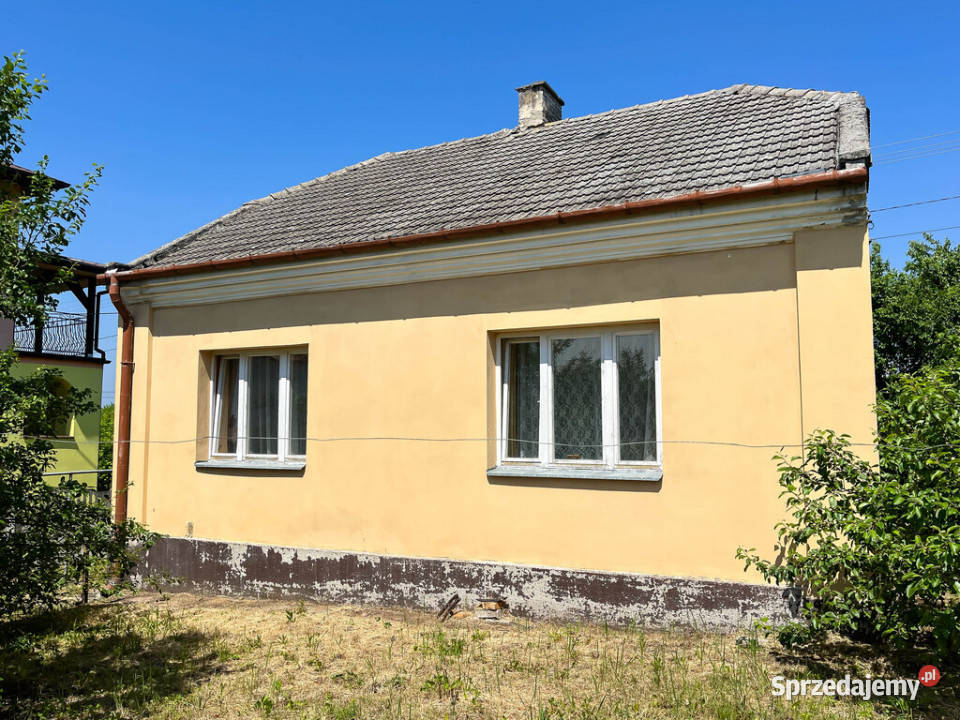 Dom 64m2 działki budowlane 1191m2 Ćmielów do remontu świętokrzyskie