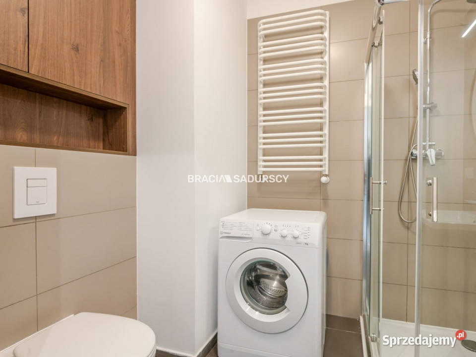 Mieszkanie do wynajęcia 2453m2 3 pokoje Kraków Piętro 4