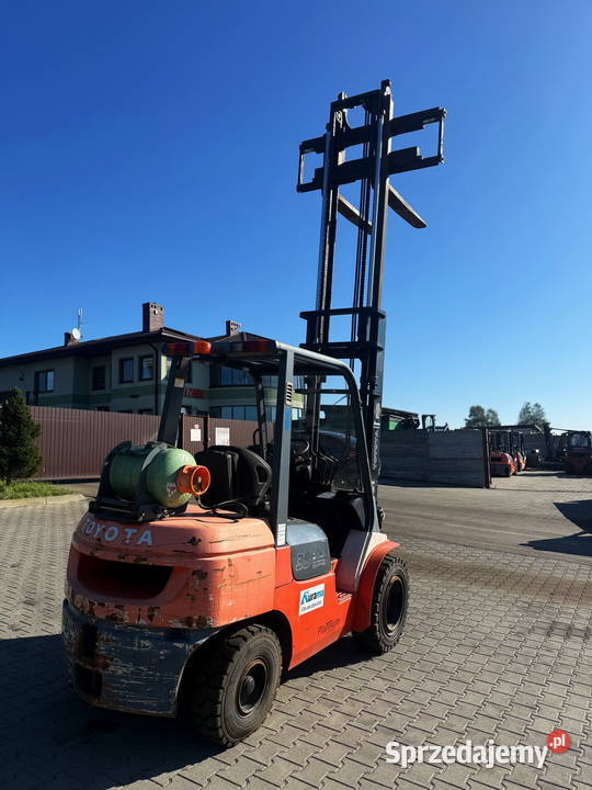 wózek widłowy TOYOTA 7FGJF35 LPG 3500 szeroki Wózki widłowe Działoszyn sprzedam