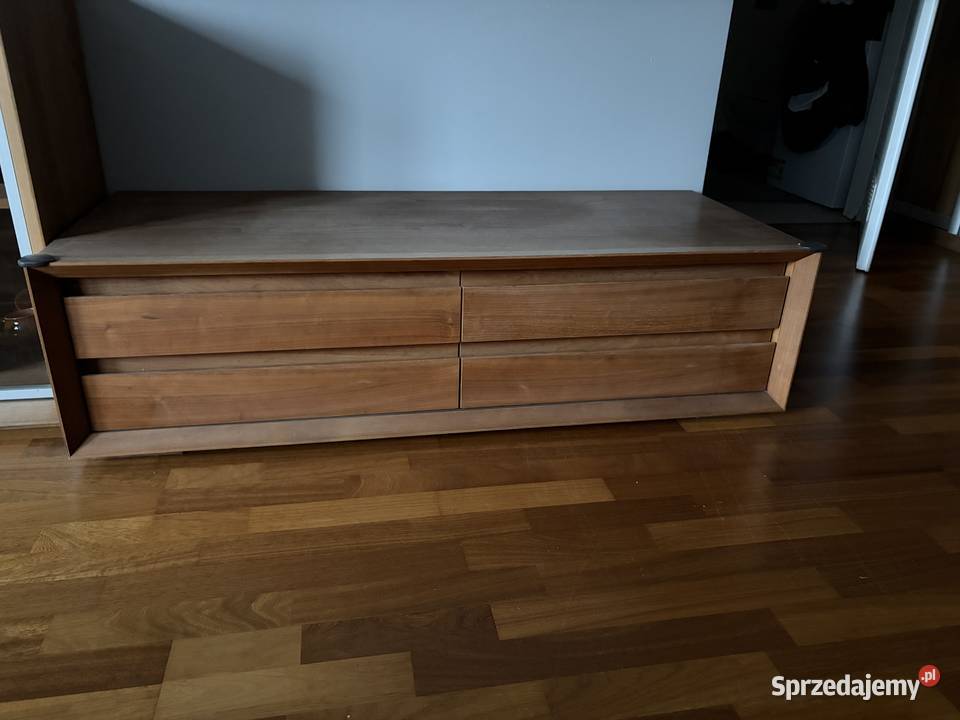 Zestaw drewnianych mebli Wrocław