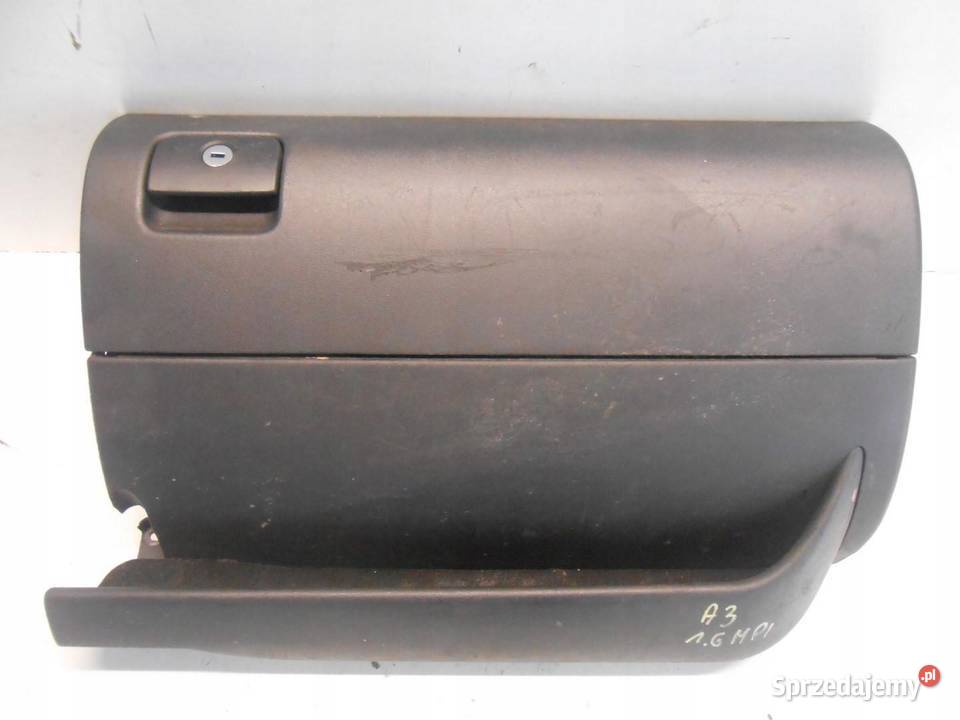 SCHOWEK AUDI A3 osobowe