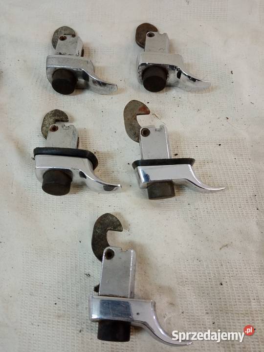 VW Garbus zamek tylnej klapy na jedną śrubę mazowieckie Gołków sprzedam