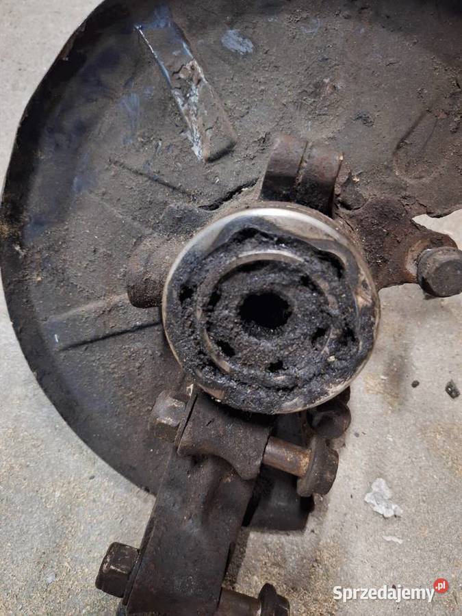 Audi 80 b4 zwrotnice przeguby i tarcze