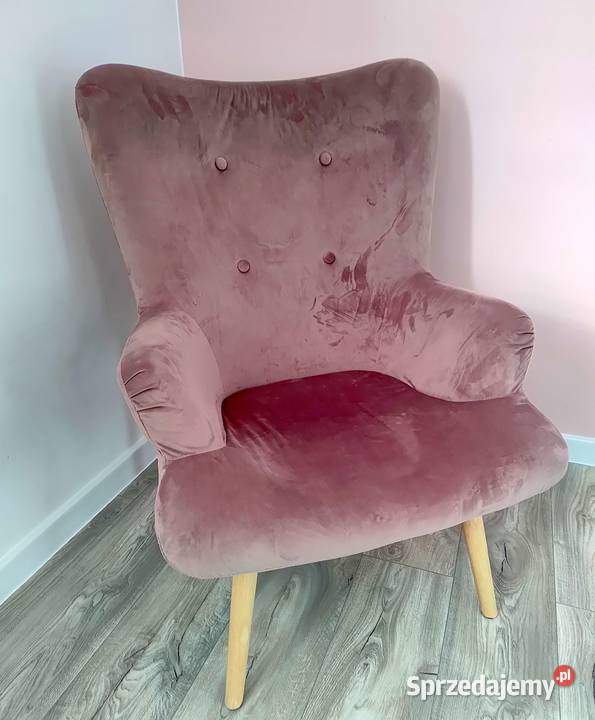 Fotel welurowy pudrowy róż 70cm