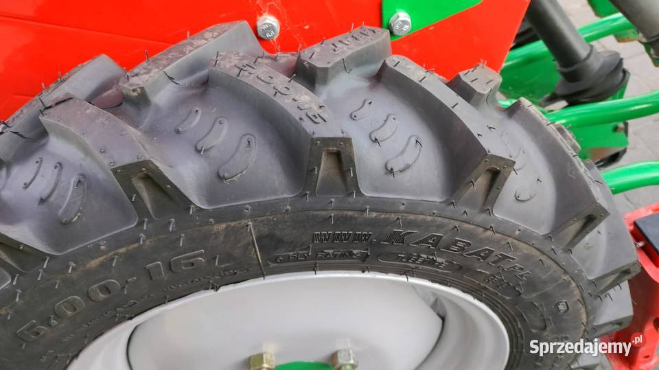 Siewnik zbożowy AGROMASZ SR 300 z 2020 roku stan lubelskie Łuków