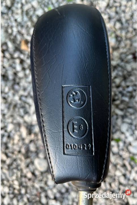 Zagłówek nowy do skody 120 130