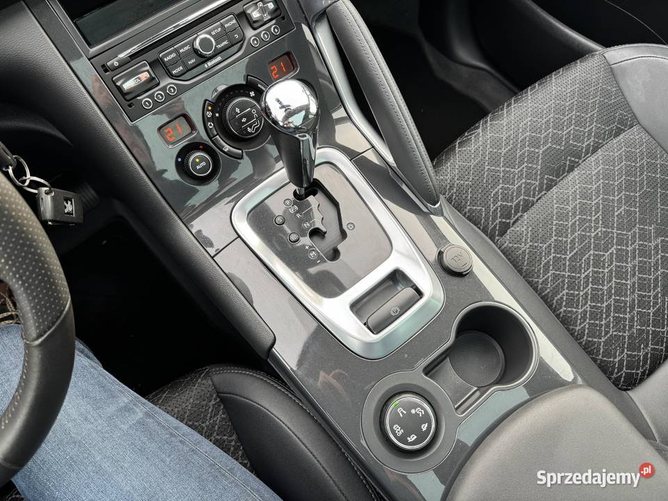 Peugeot 3008 16 DIESEL Klimatronik Nawigacja czujnik deszczu Konin