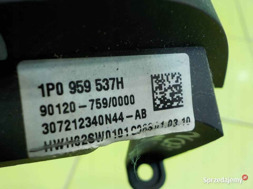 SEAT LEON II LIFT 16 TDI 10r HB 5D przelaczniki Suków