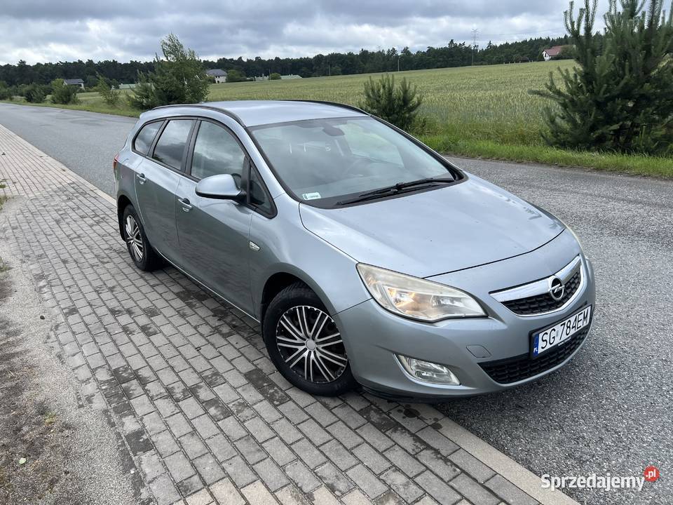 Sprzedam samochód Marki Opel Astra J Rogów Opolski sprzedam