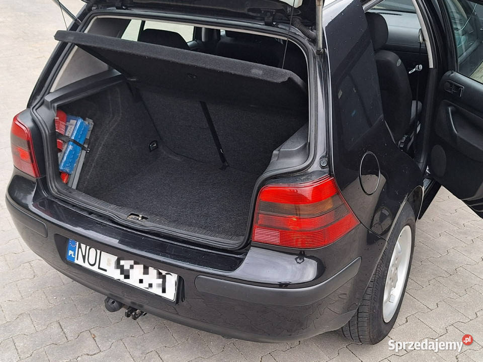 Volkswagen Golf 16 16V czarny 5DRZWI 16i IV Olsztyn sprzedam