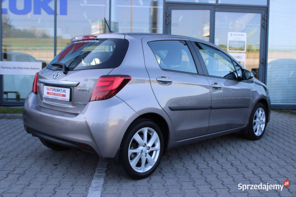 Toyota Yaris 2015r Salon Polska Niski przebieg