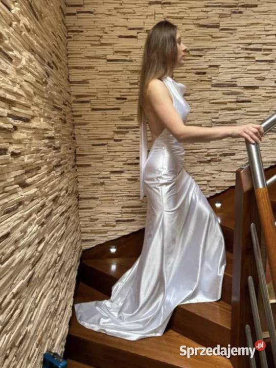 Zjawiskowa suknia ślubna wieczorowa nowa