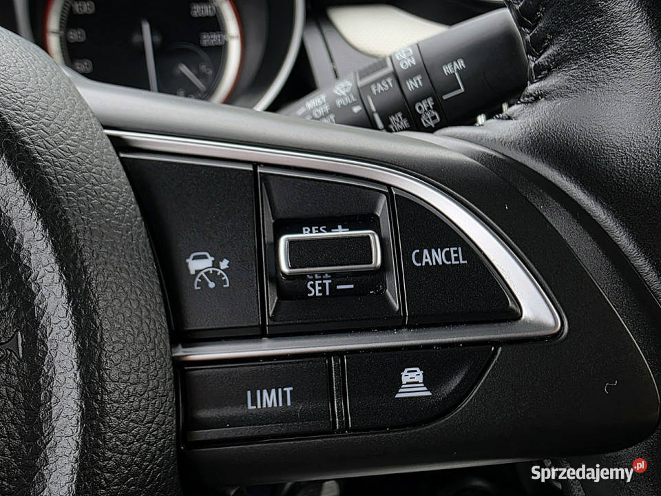 Suzuki Swift serwis ASO Full Led nawigacja VI Rydułtowy