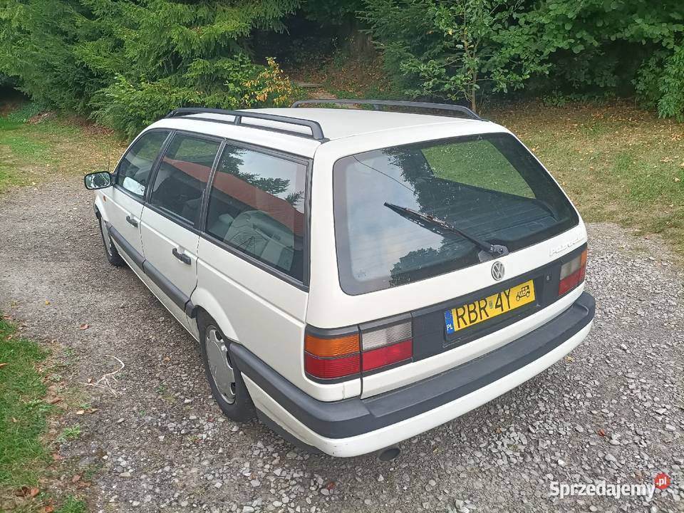 Volkswagen Passat 18 zółte tablice Kombi Blizne