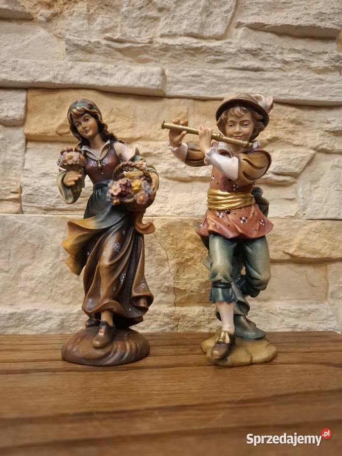 Rzeźba z drewna piękna malowana grajek Lubień