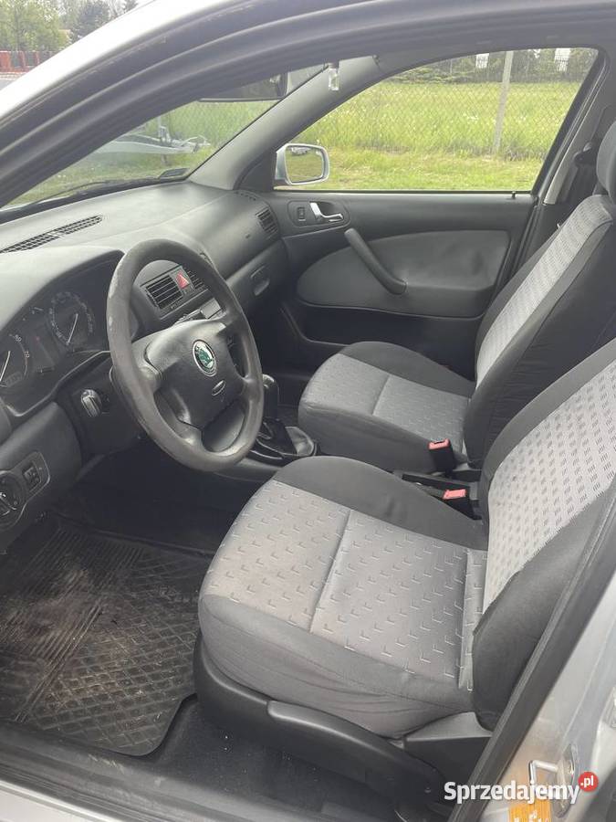 Skoda Octavia 16 2009r LPG Przecław