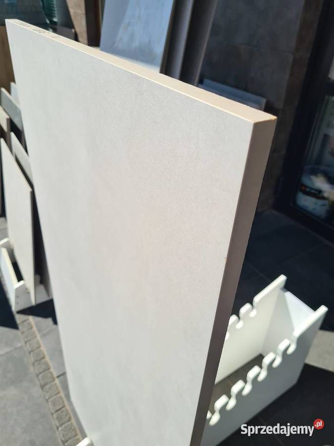 Płyta Tarasowa Cemento White 60x120x2 GAT I R11 Dom i Ogród Opoczno sprzedam