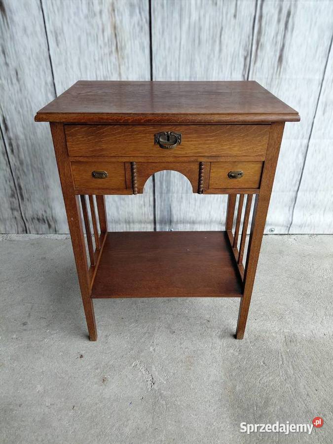 konsolka drewniana 483