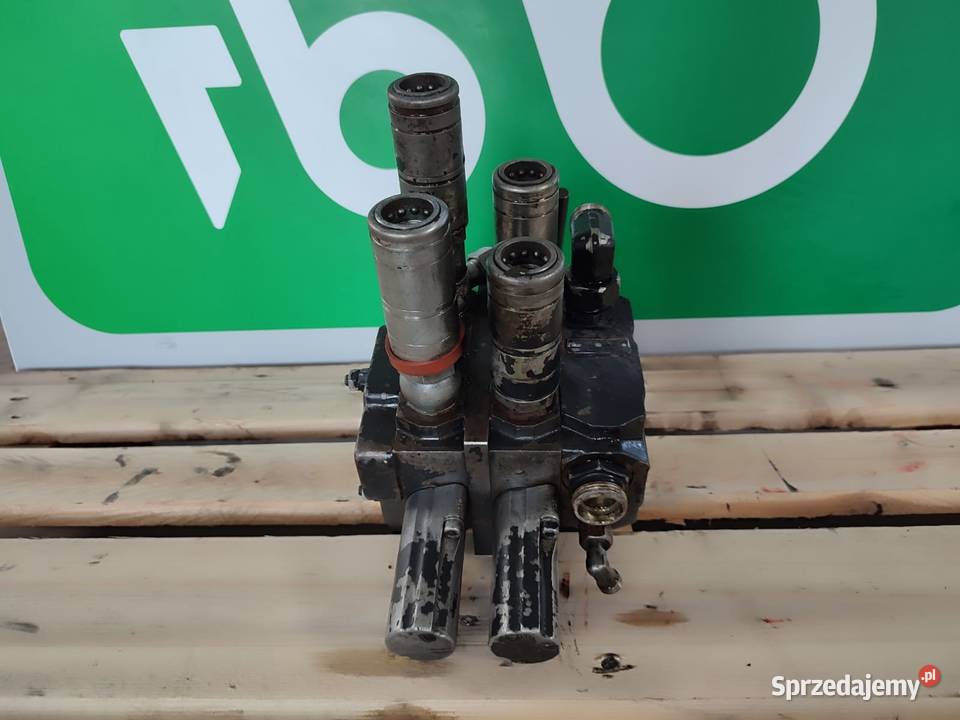 Rozdzielacz hydrauliczny 0528132011 DEUTZ FAHR Pozostałe Motoryzacja Wilkowo