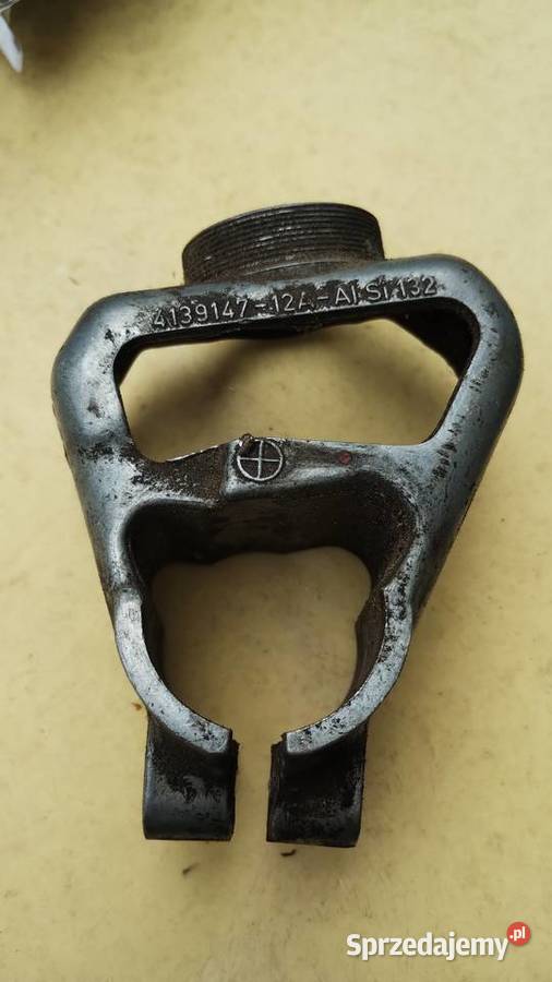 mocowanie stacyjki Fiat125p stary typ osobowe Radom