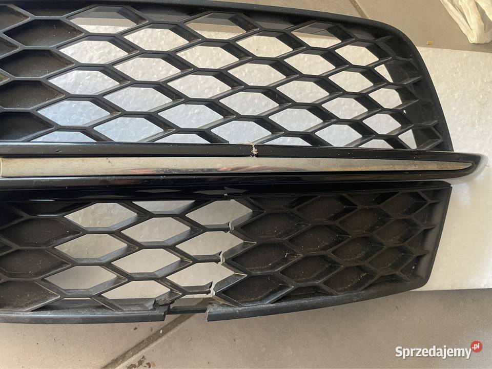Audi Q5 kratka zderzaka 8r0 lewa Rok produkcji 2014 Kozubszczyzna