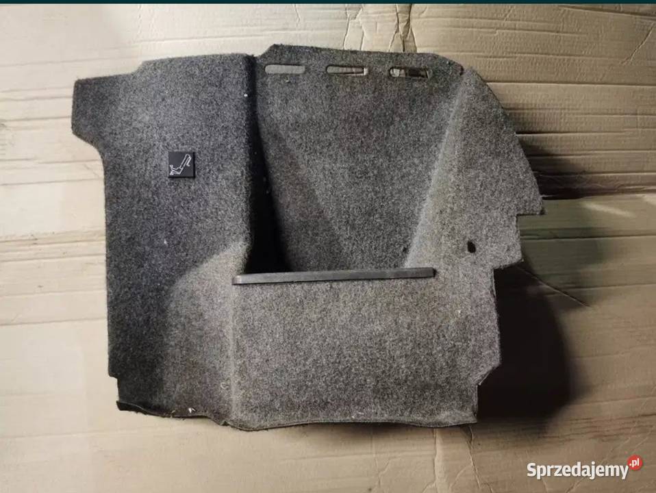 Schowek tapicerka bagażnika BMW E34 sedan Żory
