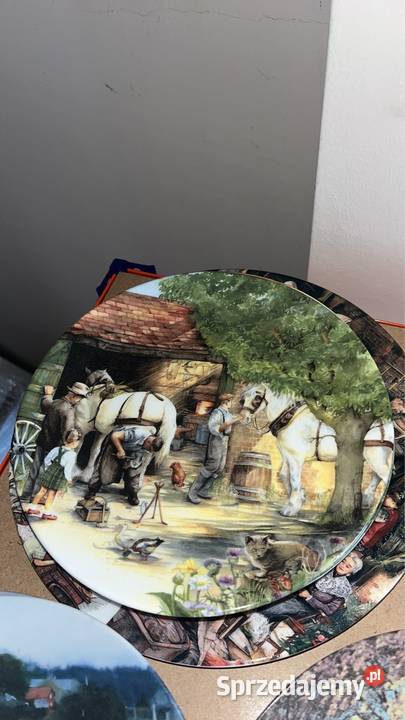 Patera i 8 talerzy Stare rzemiosło wiejskie pomorskie
