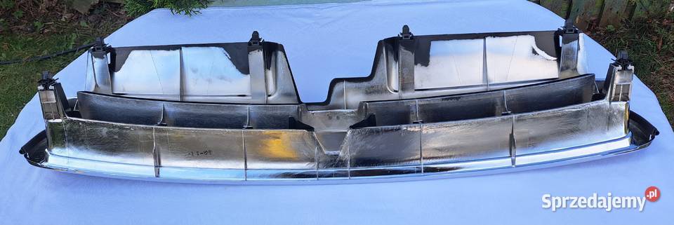 GRILL ATRAPA PRZÓD SUBARU LEGACY II 9499 osobowe Mielęcin
