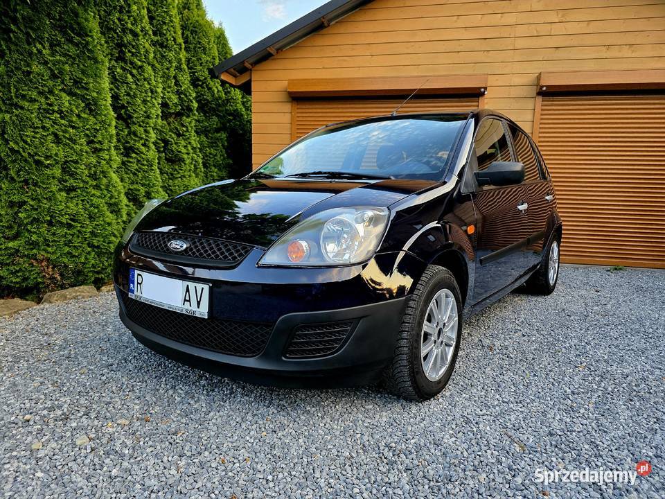 Ford Fiesta 2006r 14 BENZYNA Strzyżów