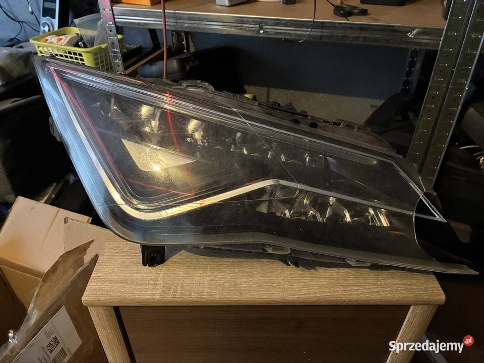 Lampa Reflektor prawy przód Seat Leon III 3 FR Sokołów Podlaski